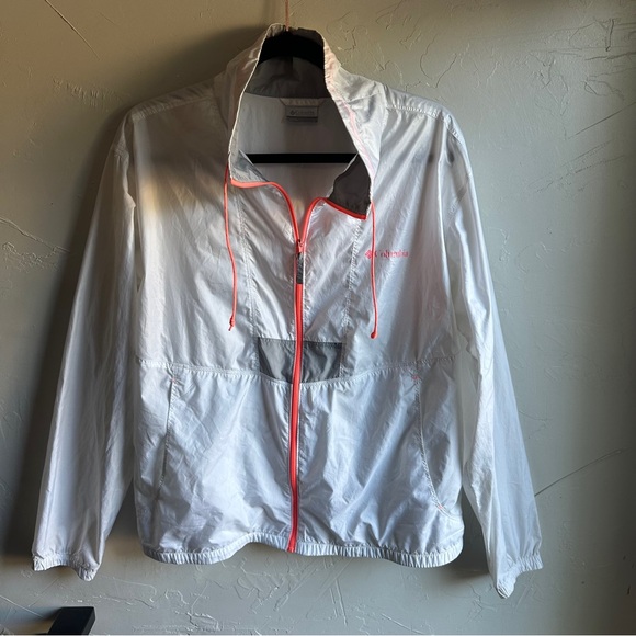 Columbia Jackets & Blazers - Columbia Women’s Lightweight Windbreaker Trail Jacket White Sz L with marks